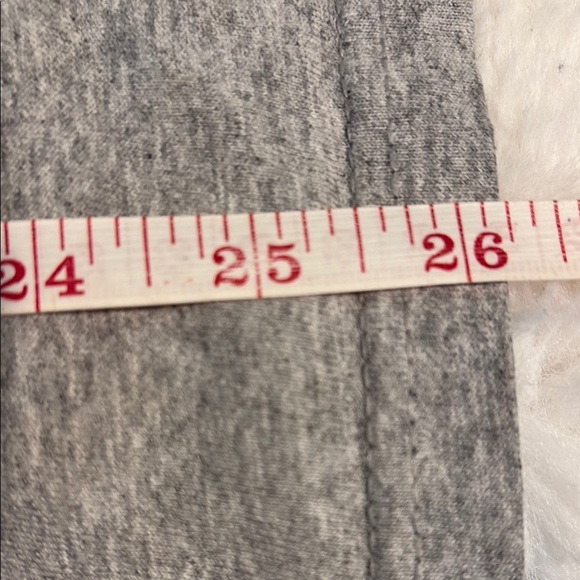 Vintage 1999 Disneyland Graphic T-Shirt - Picture 6 of 6